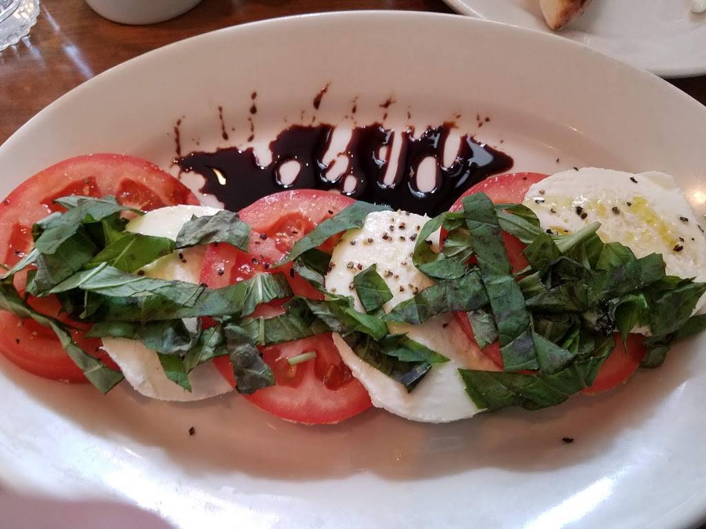 Crostatas Rustic Pizza | restaurant | 558 Bishop Rd, Highland Heights, OH 44143, USA | 4404497800 OR +1 440-449-7800