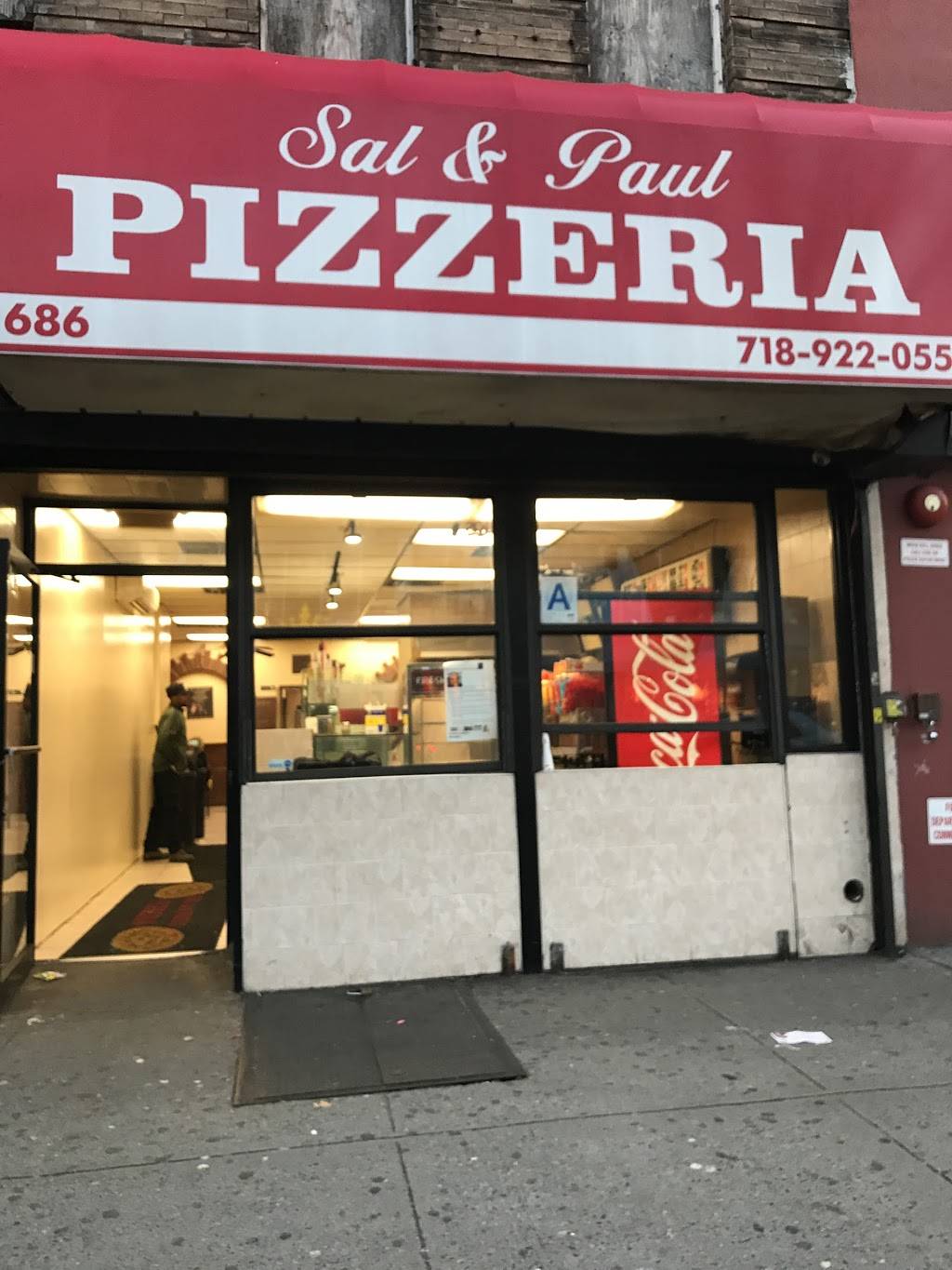Sal & Pauls Pizzeria | restaurant | 1686 Pitkin Ave, Brooklyn, NY 11212, USA | 7189220550 OR +1 718-922-0550
