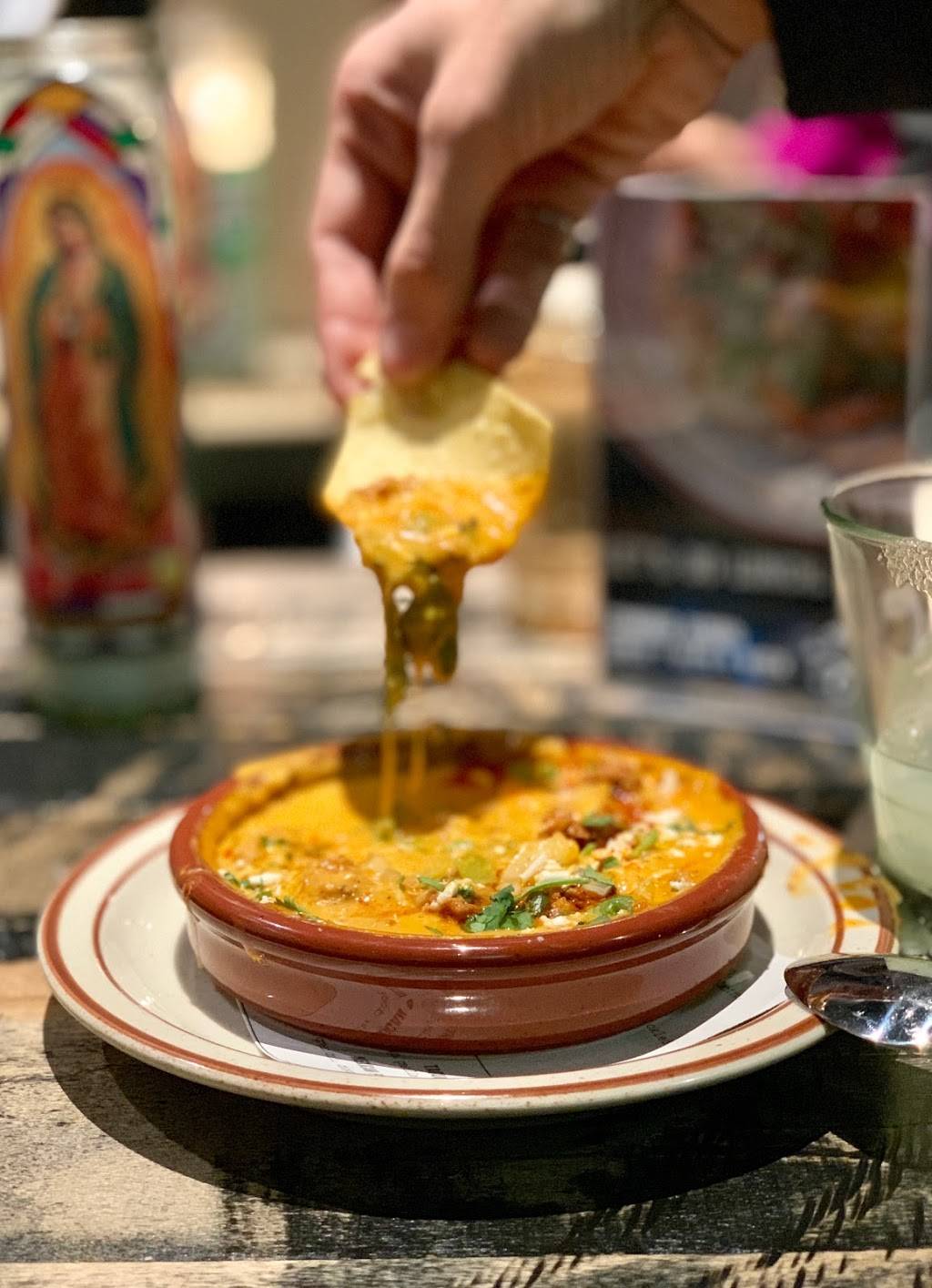 Los Chingones Colorado Mills | restaurant | 14500 W Colfax Ave Ste. 343, Lakewood, CO 80401, USA | 3035901750 OR +1 303-590-1750