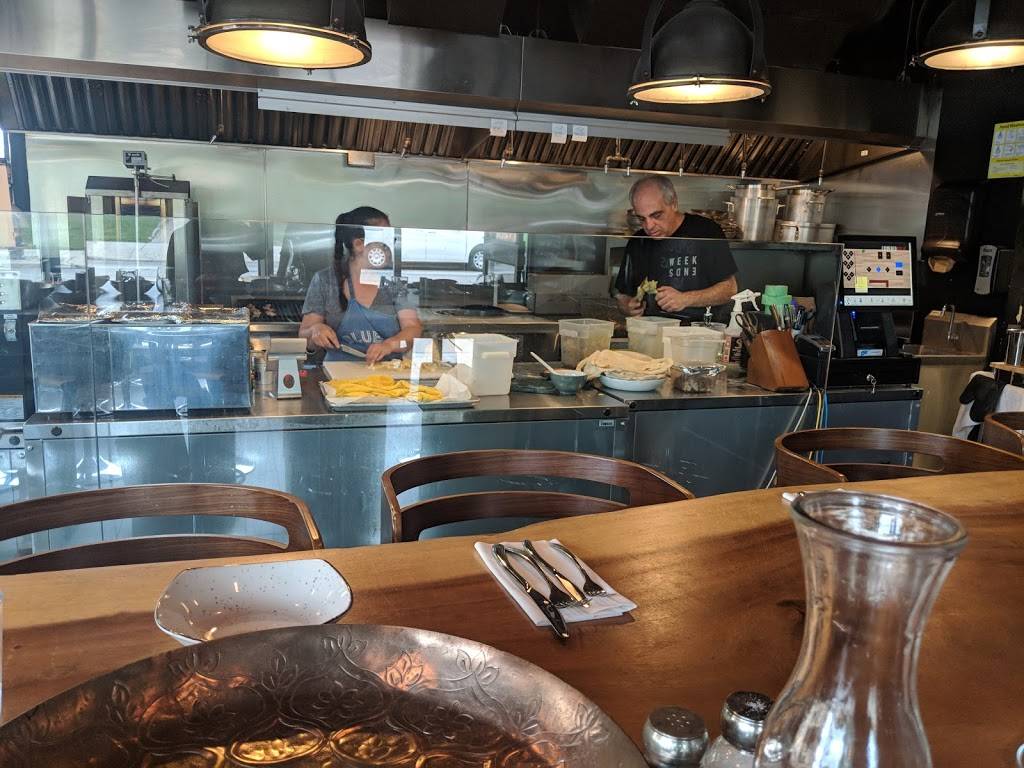 CrowdedHouse Restaurant | restaurant | 1161 Queen St E, Toronto, ON M4M 1L3, Canada | 4164060400 OR +1 416-406-0400