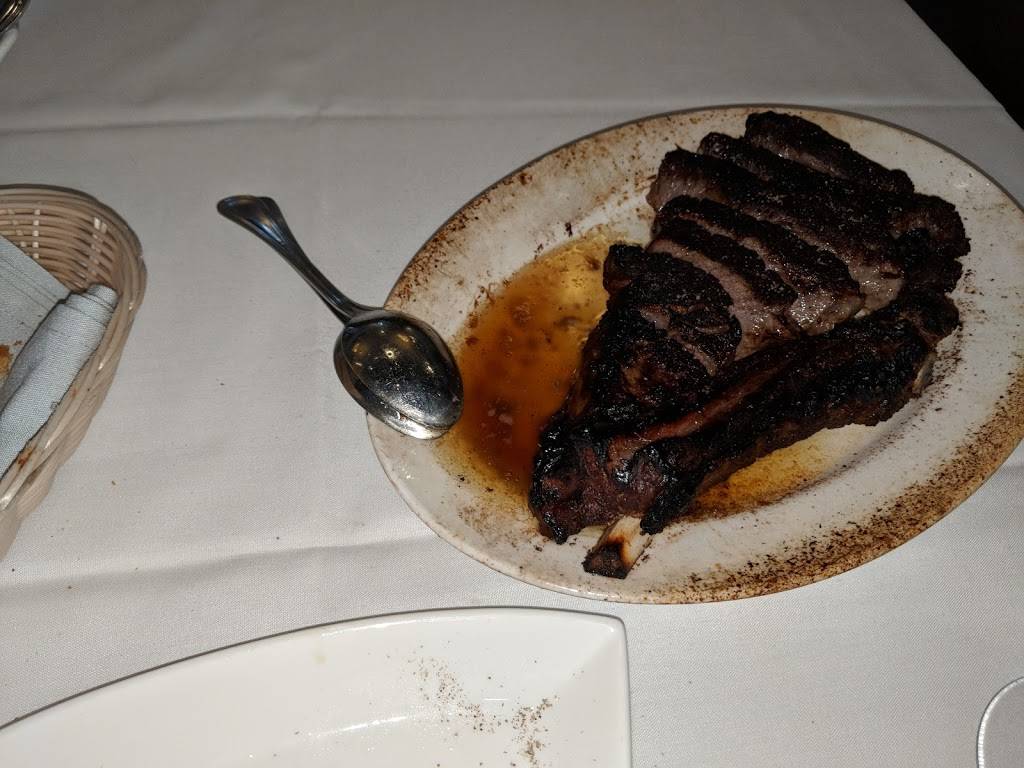 Flames Steakhouse | restaurant | 121 E Main St, Elmsford, NY 10523, USA | 9145923500 OR +1 914-592-3500