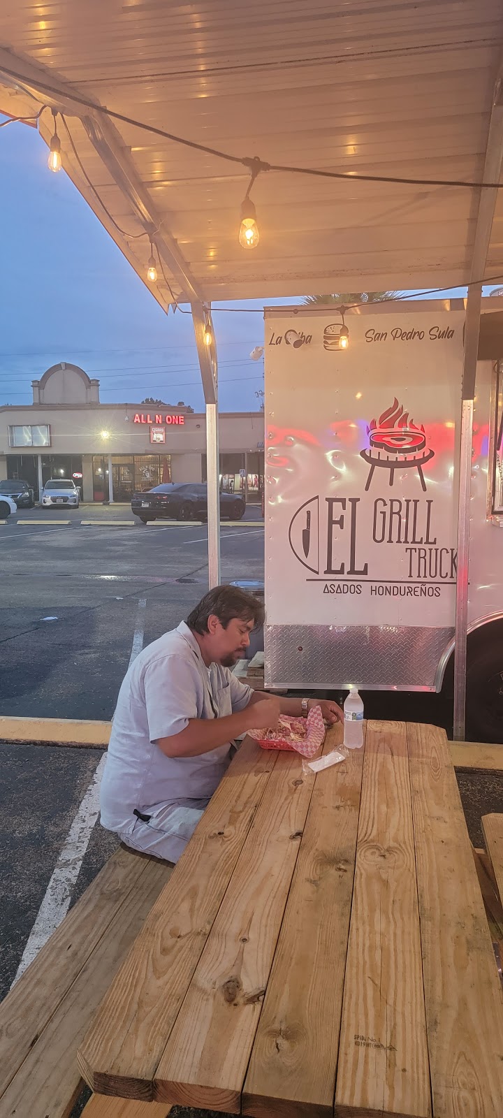 El Grill Truck | restaurant | Houston, TX 77090, USA | 6142061124 OR +1 614-206-1124