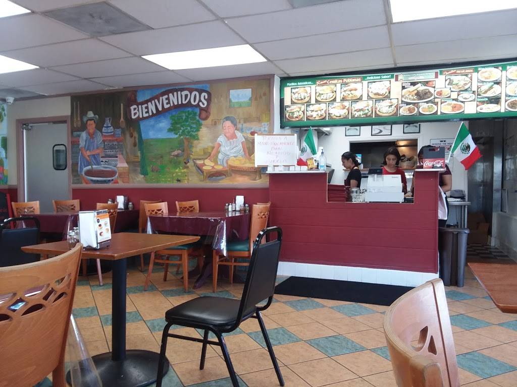 Rincon Poblano Angelita | restaurant | 5613 Whittier Blvd, East Los Angeles, CA 90022, USA | 3238212051 OR +1 323-821-2051