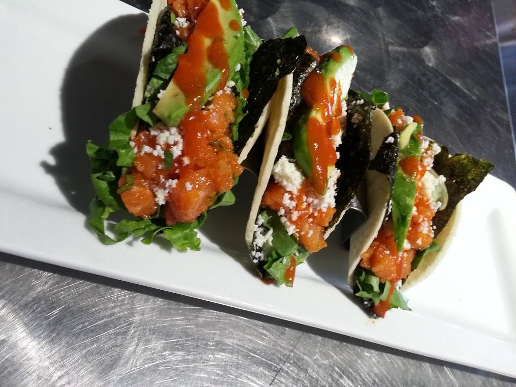 Bokampers Sports Bar & Grill | restaurant | 3115 NE 32nd Ave, Fort Lauderdale, FL 33308, USA | 9549005584 OR +1 954-900-5584