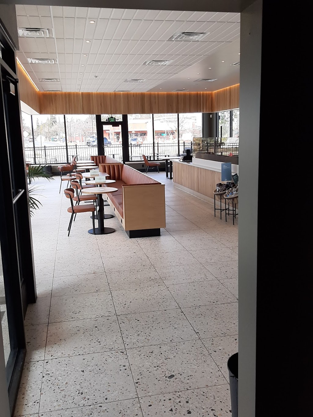 Starbucks | cafe | 309 E Kort St, Rothschild, WI 54474, USA | 7156609043 OR +1 715-660-9043