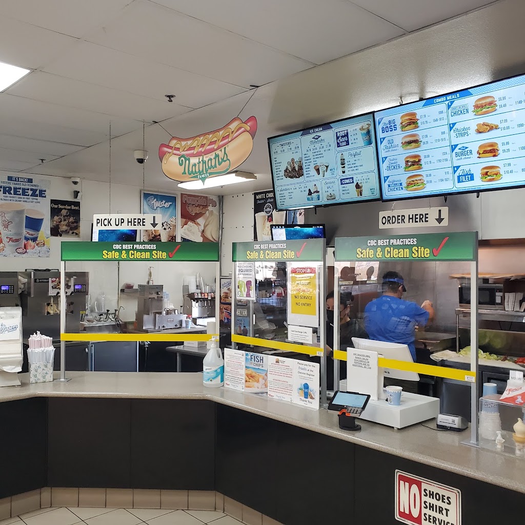 Fosters Freeze | restaurant | 62450 Chiriaco Rd, Indio, CA 92201, USA | 7602273227 OR +1 760-227-3227