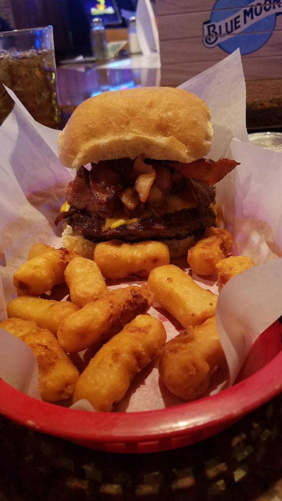 Red Granite Bar & Grill | restaurant | 11420 S County Rd K, Merrill, WI 54452, USA | 7155369391 OR +1 715-536-9391