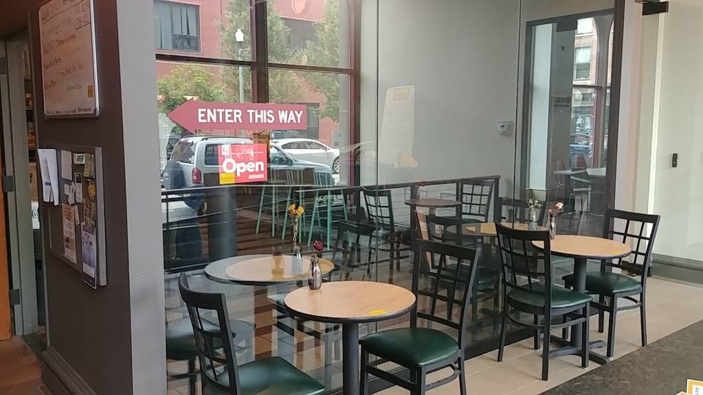 Burrito Burrito | restaurant | 333 Broadway, Troy, NY 12180, USA | 5187129099 OR +1 518-712-9099