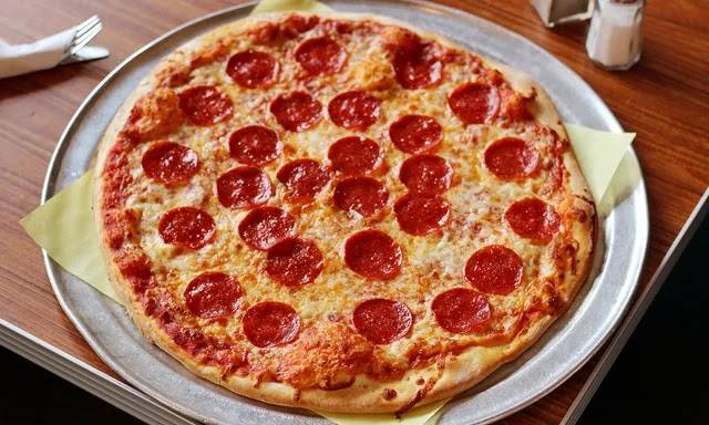 Little Caesars Pizza | meal takeaway | 118 S Cockrell Hill Rd, DeSoto, TX 75115, USA | 9722744600 OR +1 972-274-4600