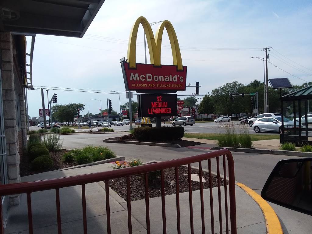 McDonalds | cafe | 801 E 162nd St, South Holland, IL 60473, USA | 7083392577 OR +1 708-339-2577