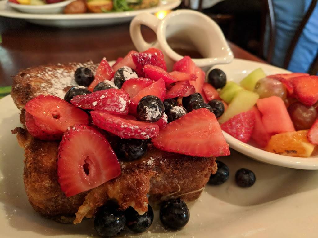 Parkside Tavern | restaurant | 1940 Taraval, San Francisco, CA 94116, USA | 4157318900 OR +1 415-731-8900