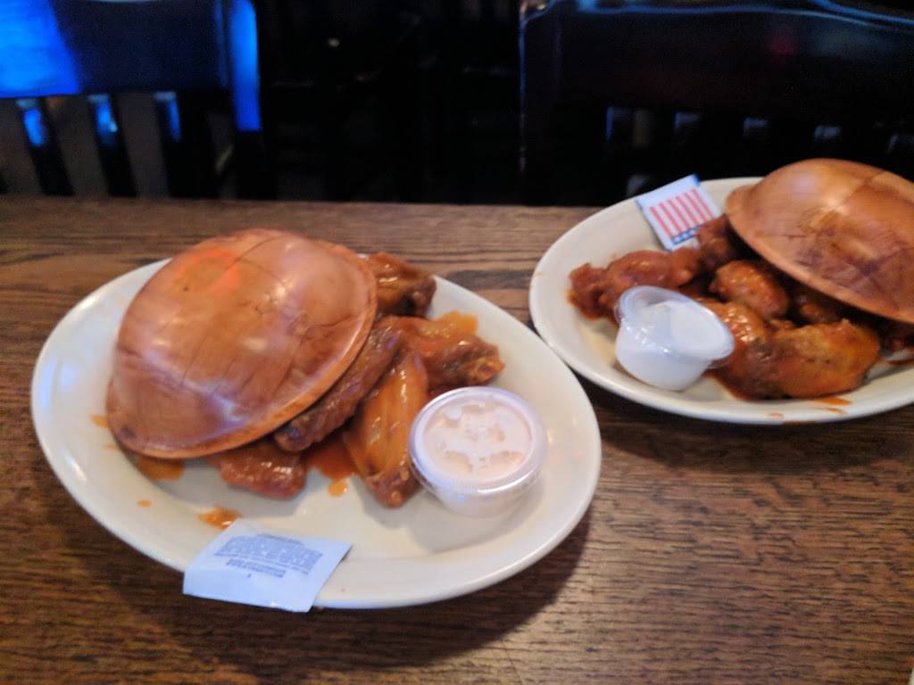 Buffalo Brothers | restaurant | 3015 S University Dr, Fort Worth, TX 76109, USA | 8173869601 OR +1 817-386-9601