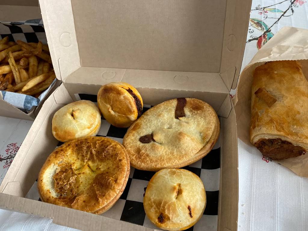 Bubs Gourmet Aussie Pies | restaurant | 9939 Hudson Blvd, Lake Elmo, MN 55042, USA | 6514939528 OR +1 651-493-9528