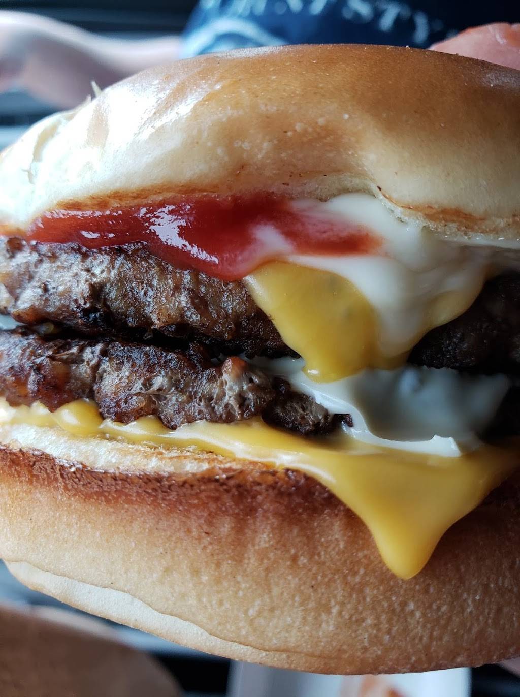 Jack in the Box | restaurant | 10418 Perrin Beitel Rd Ste 102, San Antonio, TX 78217, USA | 2105648318 OR +1 210-564-8318