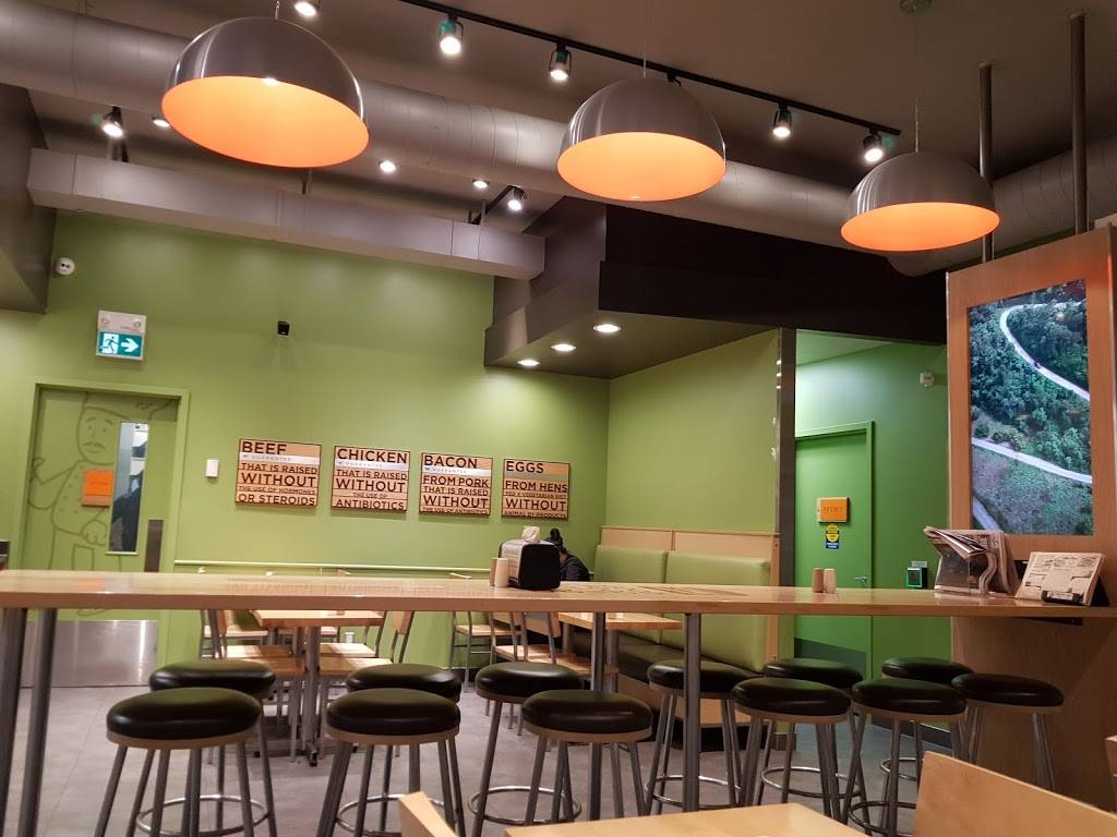 A&W Canada | restaurant | 843 Tower St S, Fergus, ON N1M 2R2, Canada | 2263831665 OR +1 226-383-1665