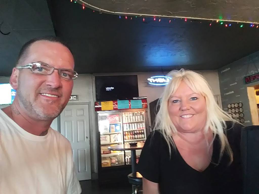 McClarens Bar | restaurant | 2000 Whitaker Way, Homestead, PA 15120, USA | 4124626472 OR +1 412-462-6472