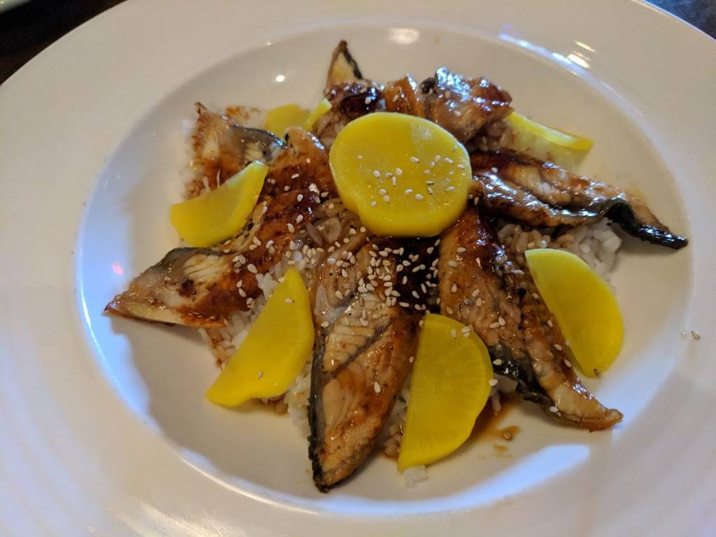 Fugu Sushi | restaurant | 6804 Bay Pkwy, Brooklyn, NY 11204, USA | 7186213124 OR +1 718-621-3124