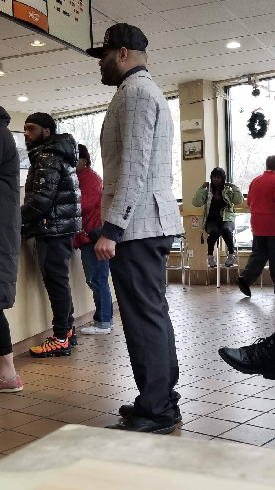 Star Fish Market | restaurant | 3089 Washington St, Roxbury, MA 02119, USA | 6175248711 OR +1 617-524-8711