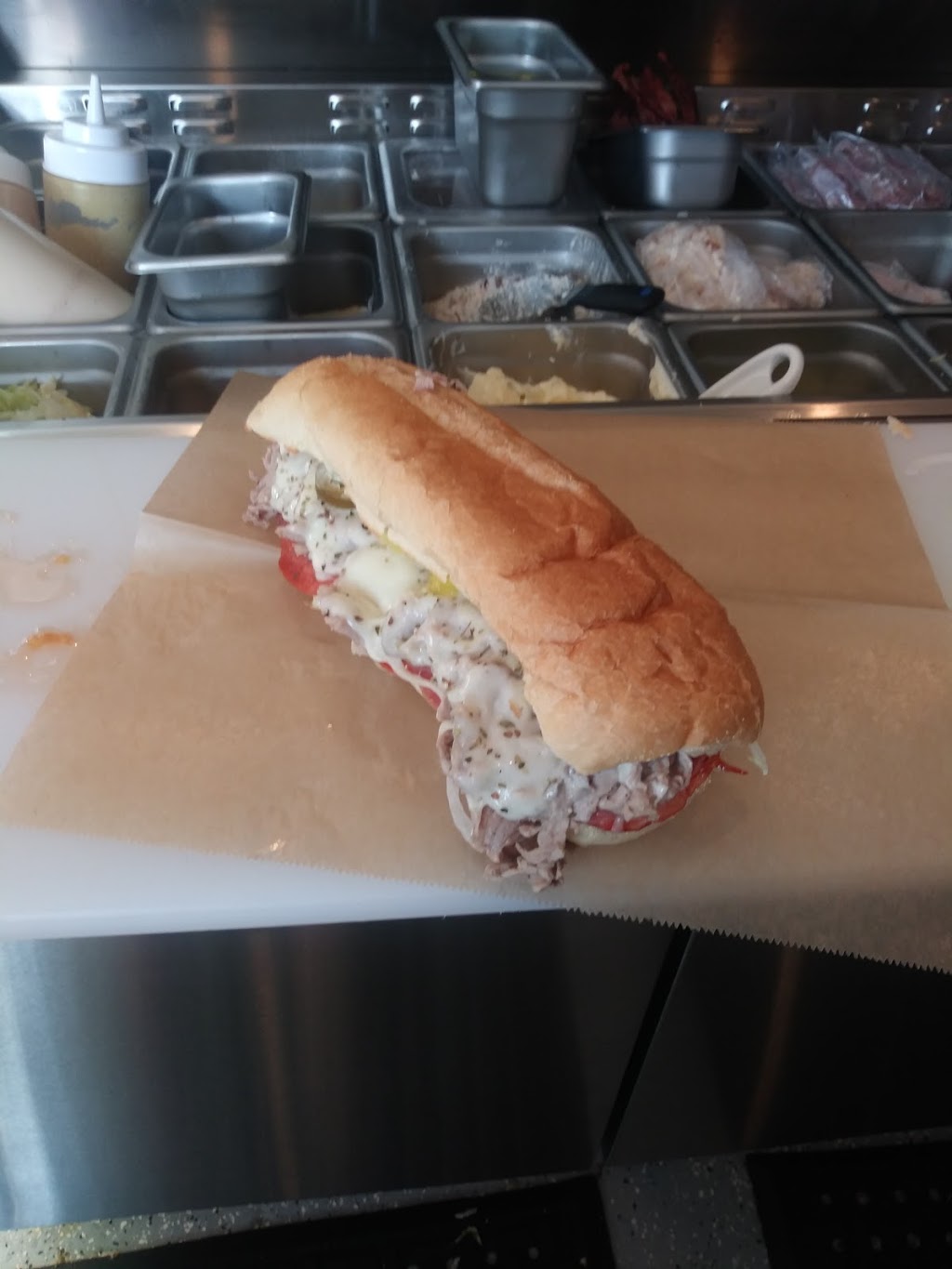 The Lunchbox Sandwich Shop | restaurant | 1306 Central Ave, Charlotte, NC 28205, USA | 9804987078 OR +1 980-498-7078