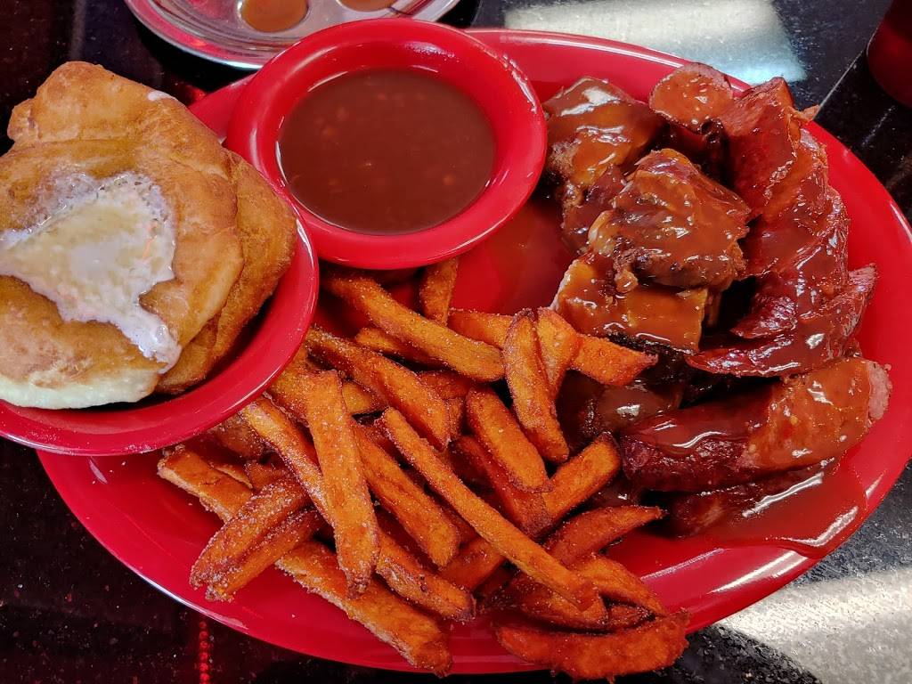 Jabos Bar-Be-Q | meal takeaway | 9682 E Arapahoe Rd, Greenwood Village, CO 80112, USA | 3037994432 OR +1 303-799-4432