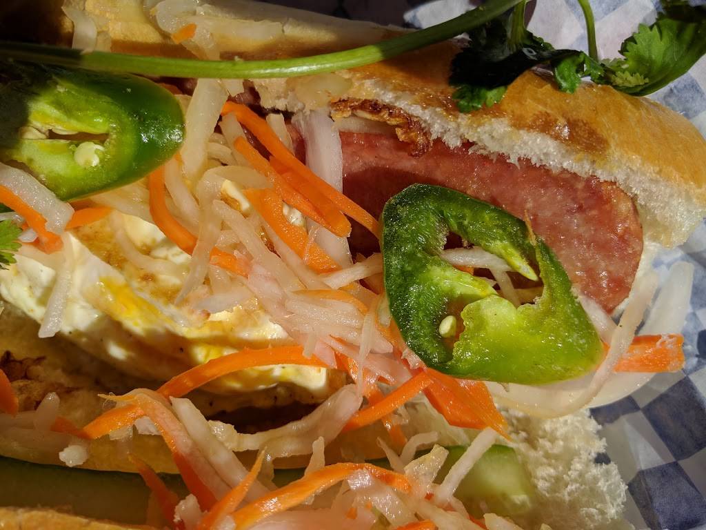 Quickly | restaurant | 609 E 12th St, Oakland, CA 94606, USA | 5109860519 OR +1 510-986-0519