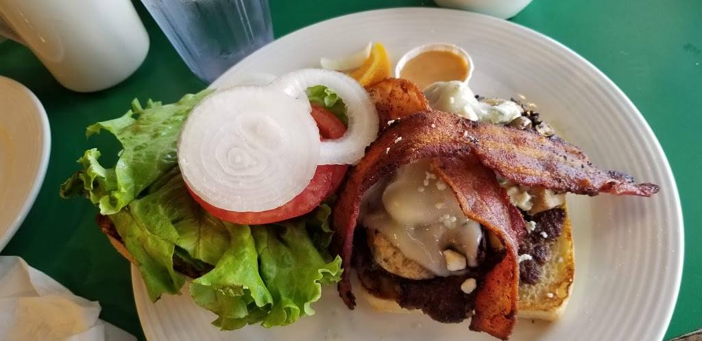 Frog Pond | restaurant | 16909 Gulf Blvd, North Redington Beach, FL 33708, USA | 7273924117 OR +1 727-392-4117