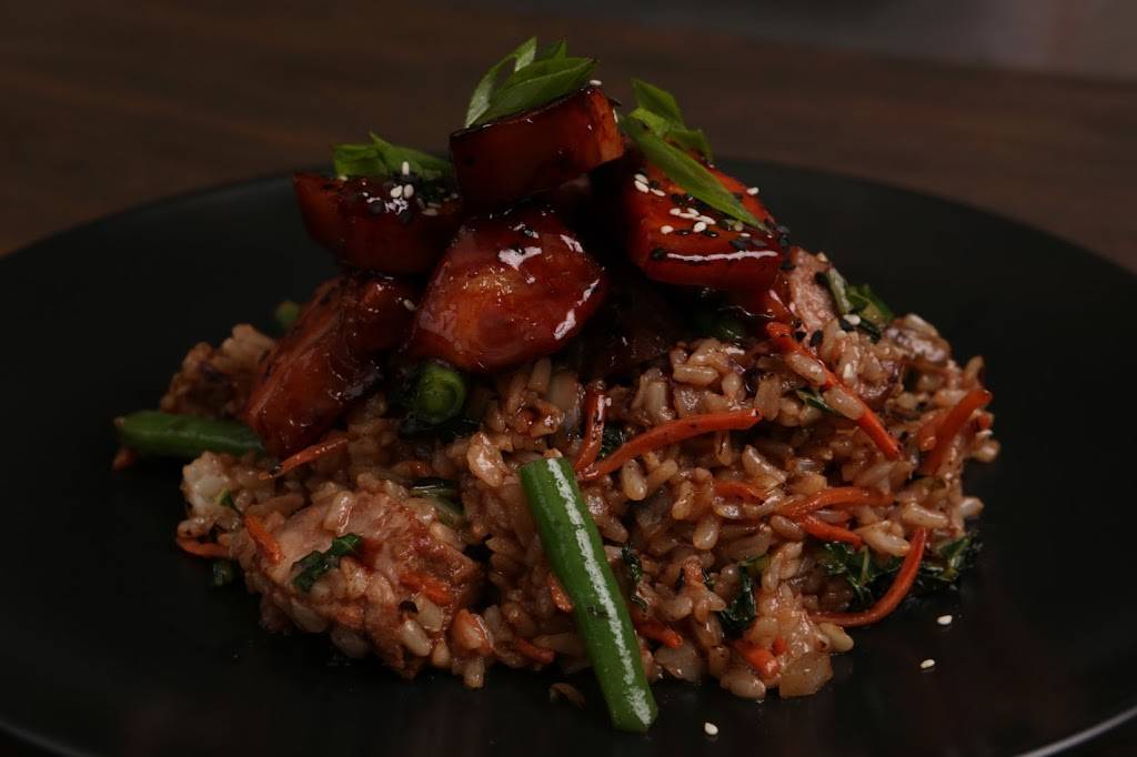 Bomb Wings & Rice Bar | restaurant | 2373 Whitney Ave, Hamden, CT 06518, USA | 2037455510 OR +1 203-745-5510