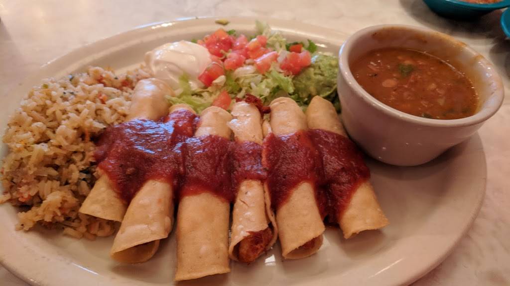 Chuys | restaurant | 118 Perimeter Center W, Atlanta, GA 30346, USA | 7703517777 OR +1 770-351-7777