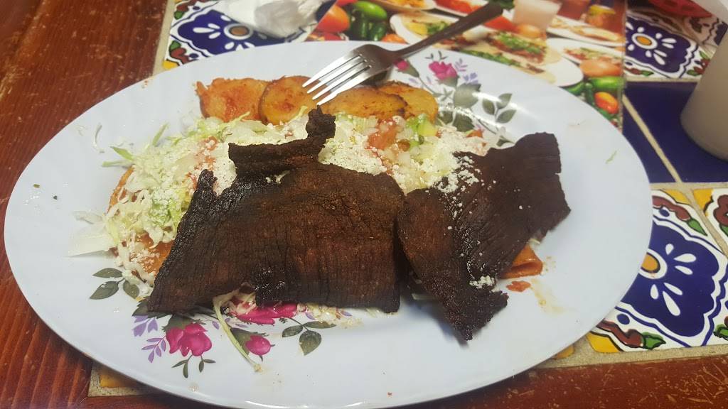 Tepeques Mexican Food Restaurant | restaurant | 9863 Central Ave, Montclair, CA 91763, USA | 9094450490 OR +1 909-445-0490