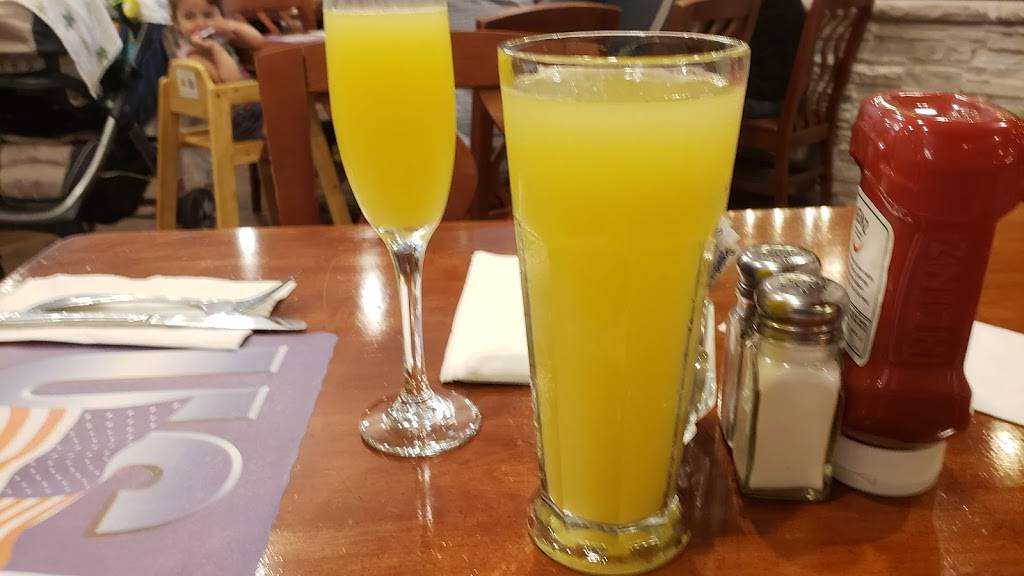 City Line Family Restaurant | restaurant | 254 S Main St, New City, NY 10956, USA | 8457088790 OR +1 845-708-8790