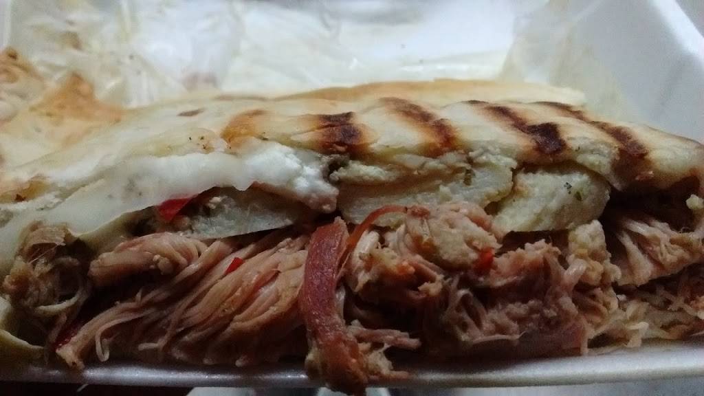 Nuvo Burrito | restaurant | 319 Peabody St, Nashville, TN 37210, USA | 6159287070 OR +1 615-928-7070