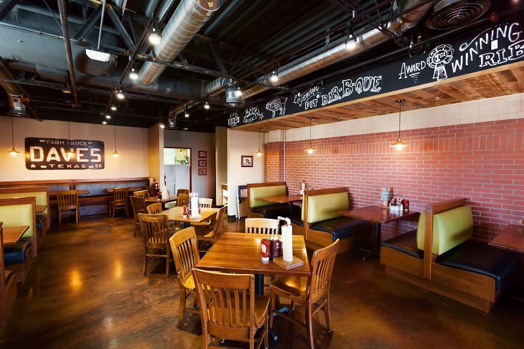 Famous Daves Bar-B-Que | restaurant | 1135 Airway Blvd, El Paso, TX 79925, USA | 9158438400 OR +1 915-843-8400