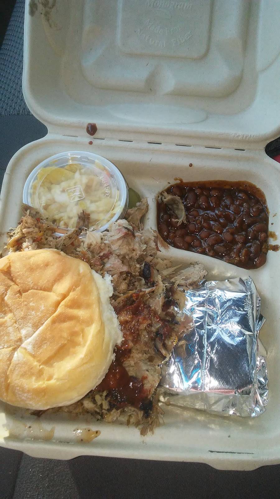 Smokin Good BBQ | restaurant | 212 Mayville Rd, Bethel, ME 04217, USA | 2078244744 OR +1 207-824-4744