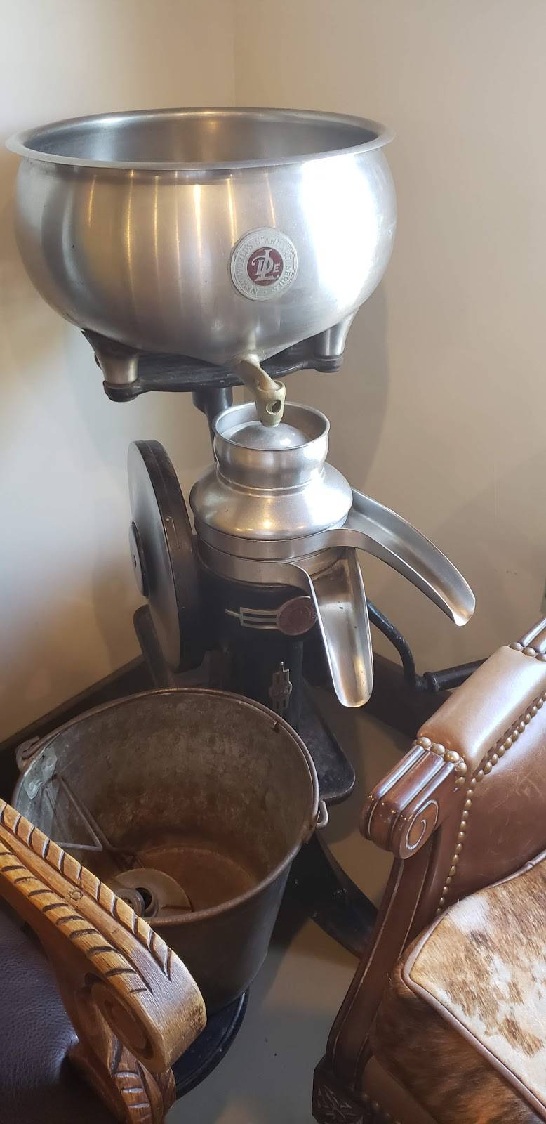 Mugsys Grubhouse | restaurant | 215 W Chicago Ave, Yale, OK 74085, USA | 9183874200 OR +1 918-387-4200