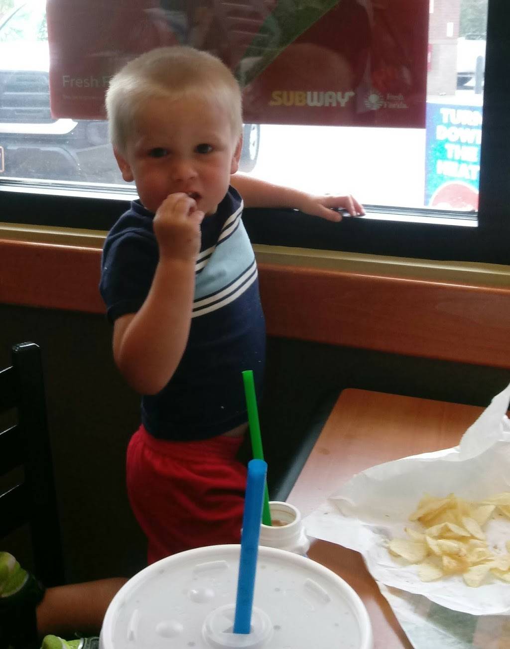 Subway | restaurant | 10571 N, US-301, Wildwood, FL 34785, USA | 3527484034 OR +1 352-748-4034