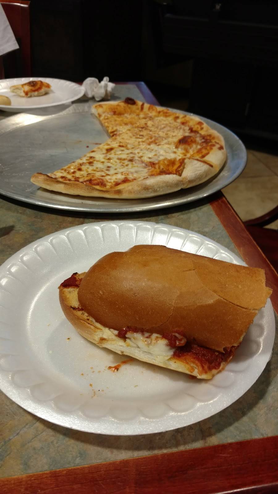 Pizza Parlor | restaurant | 614 S O St, Coronado, CA 92135, USA | 6195457229 OR +1 619-545-7229