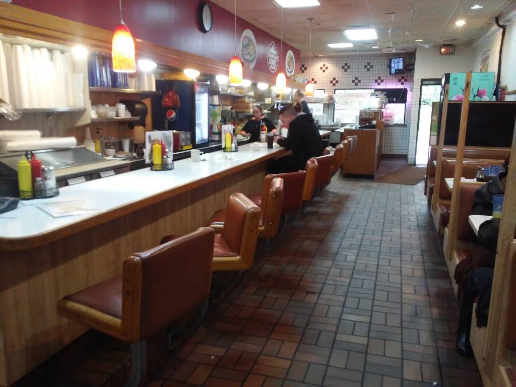 Woodward Coney Island | restaurant | 616 Woodward Ave, Detroit, MI 48226, USA | 3139619900 OR +1 313-961-9900