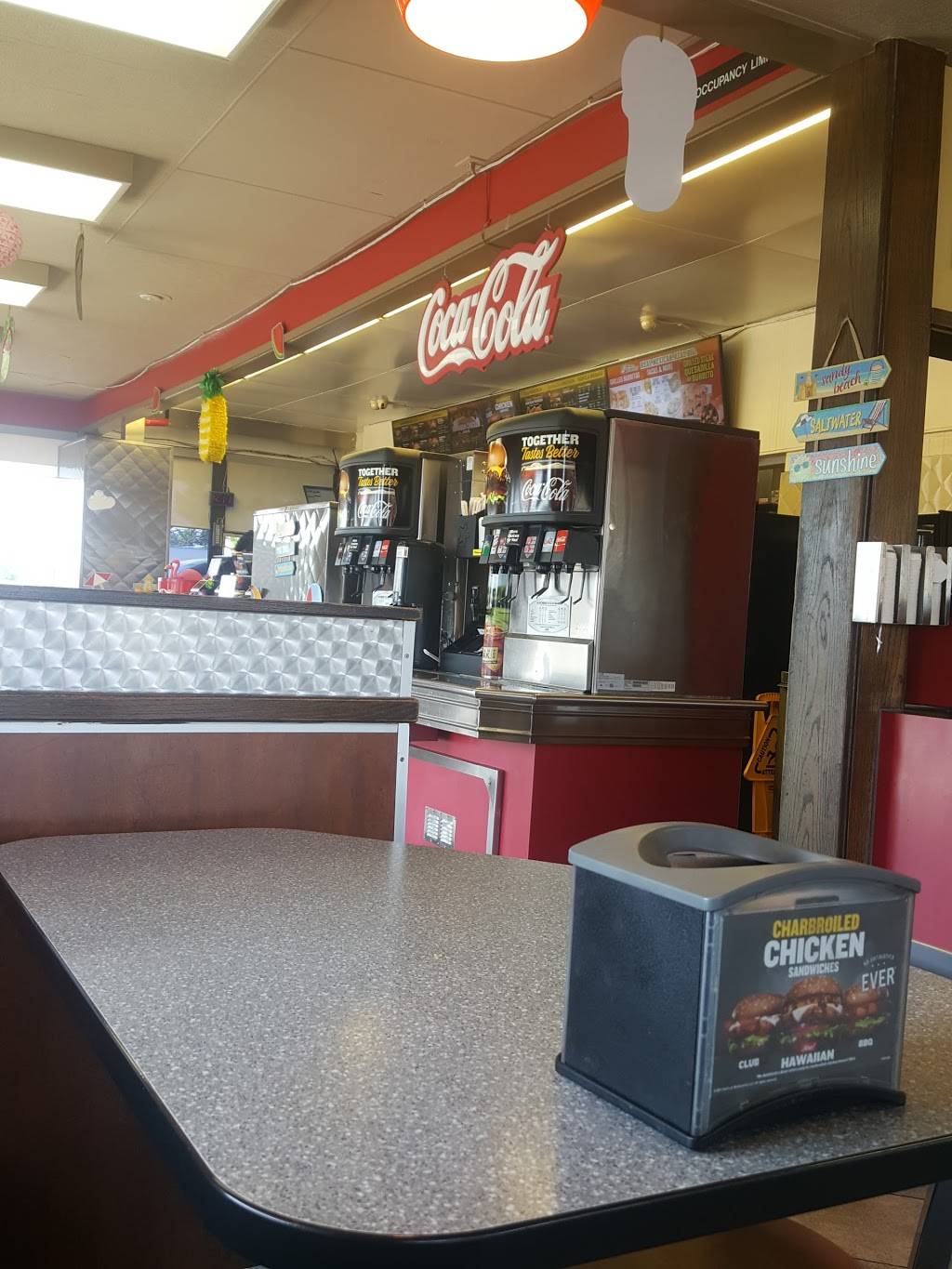 Carls Jr. | restaurant | 2427 E Thompson Blvd, Ventura, CA 93003, USA | 8056410401 OR +1 805-641-0401