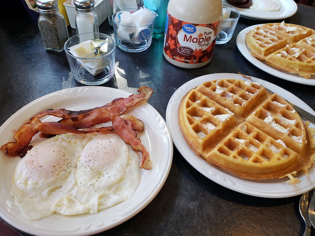 Raffaellas Restaurant At Cortez | restaurant | 299 Cortez Rd, Hot Springs Village, AR 71909, USA | 5019150855 OR +1 501-915-0855