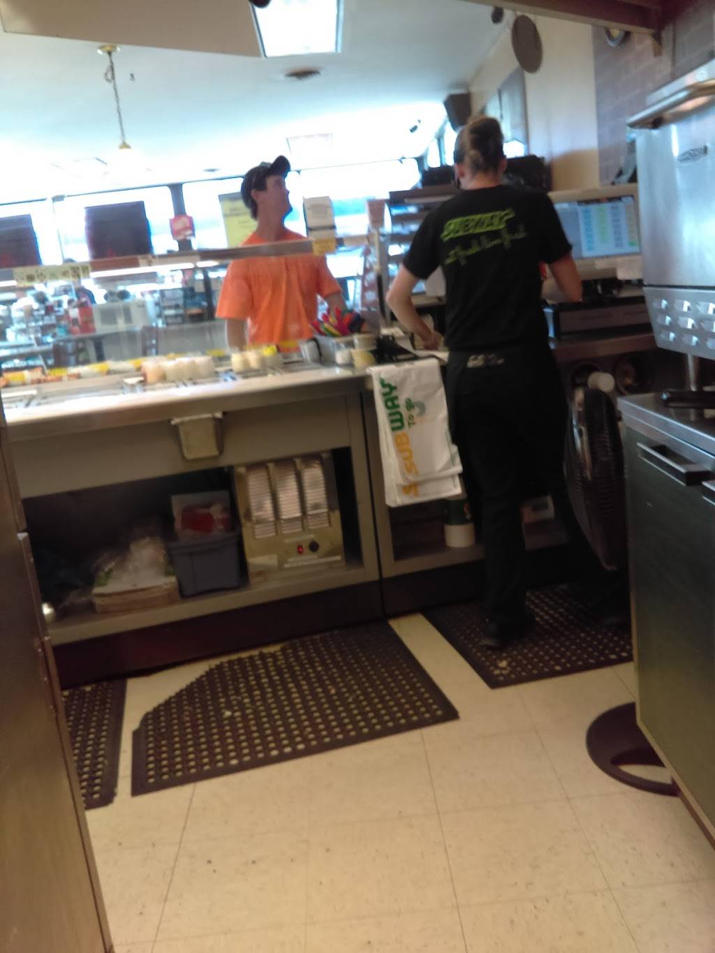 Subway | restaurant | 2357 N Main St, Warsaw, NY 14569, USA | 5852281102 OR +1 585-228-1102