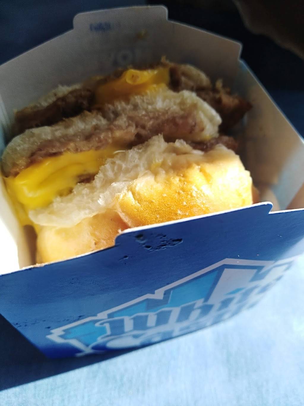 White Castle | restaurant | 26500 Greenfield Rd, Oak Park, MI 48237, USA | 2489680051 OR +1 248-968-0051