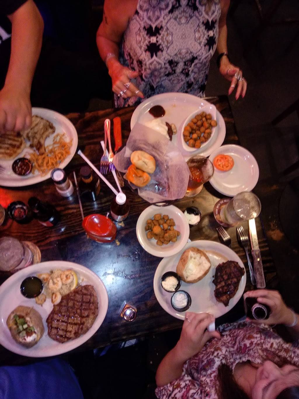 Coltons | Steak House & Grill | restaurant | 642 Millsap Rd, Fayetteville, AR 72703, USA | 4799730876 OR +1 479-973-0876