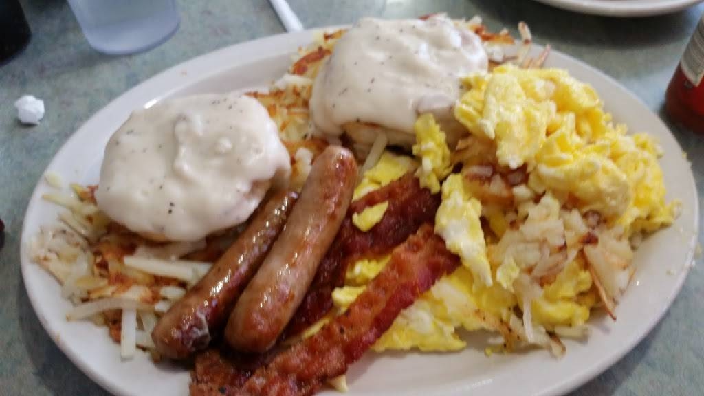 Big Boy Restaurant | restaurant | 22100 West Rd, Woodhaven, MI 48183, USA | 7343629911 OR +1 734-362-9911