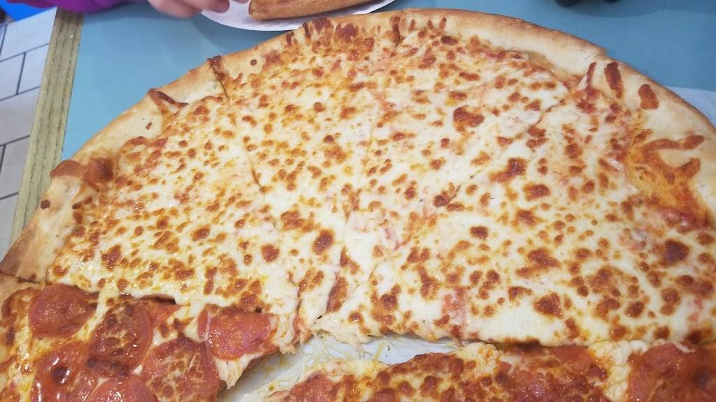 Pizzeria Delight | restaurant | 522 Cambridge St, Worcester, MA 01610, USA | 5087533335 OR +1 508-753-3335