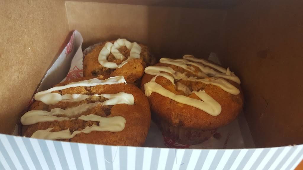 Big Apple Bagels | bakery | 5710 S 108th St, Hales Corners, WI 53130, USA | 4145293050 OR +1 414-529-3050