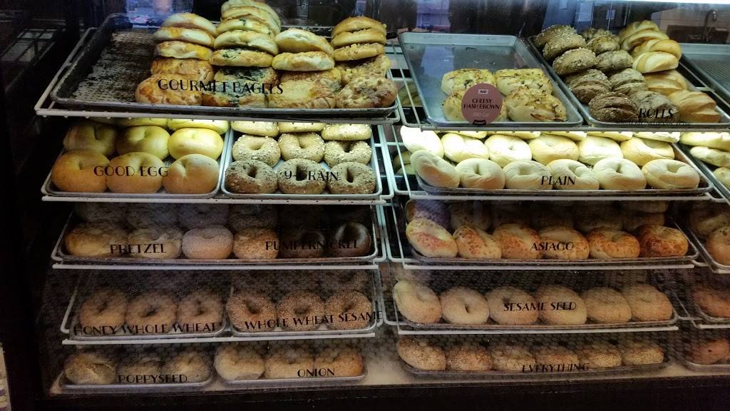 Noahs Bagels | cafe | 1552 Fitzgerald Dr, Pinole, CA 94564, USA | 5107582757 OR +1 510-758-2757