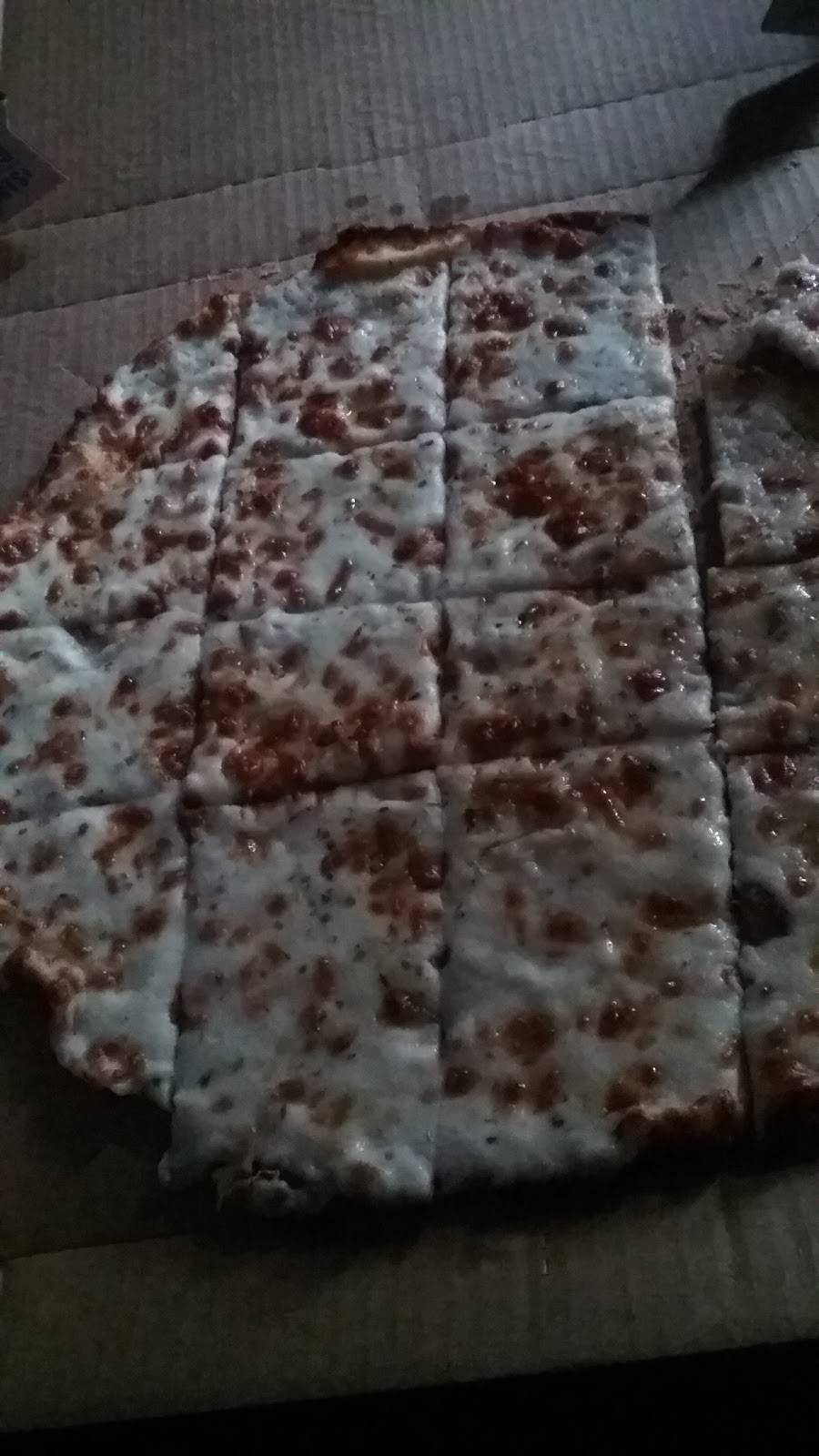 Dominos Pizza | meal delivery | 409 E N Grand Ave E, Springfield, IL 62702, USA | 2175282001 OR +1 217-528-2001