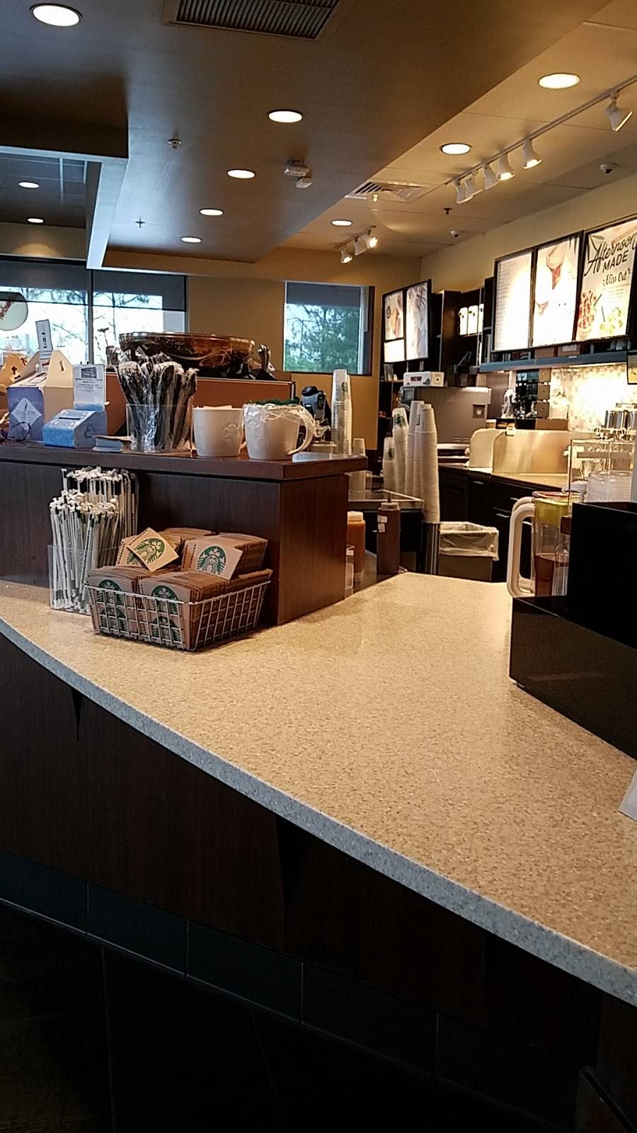 Starbucks | cafe | 11081 Southern Blvd Bay 100, Royal Palm Beach, FL 33411, USA | 5613332161 OR +1 561-333-2161