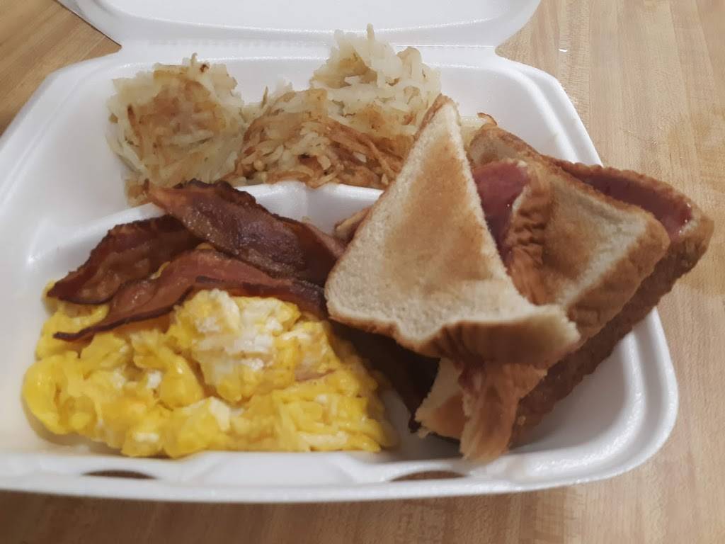 Moores Country Store- Graves Mill | restaurant | 1001 Creekside Ln, Lynchburg, VA 24502, USA | 4344392397 OR +1 434-439-2397