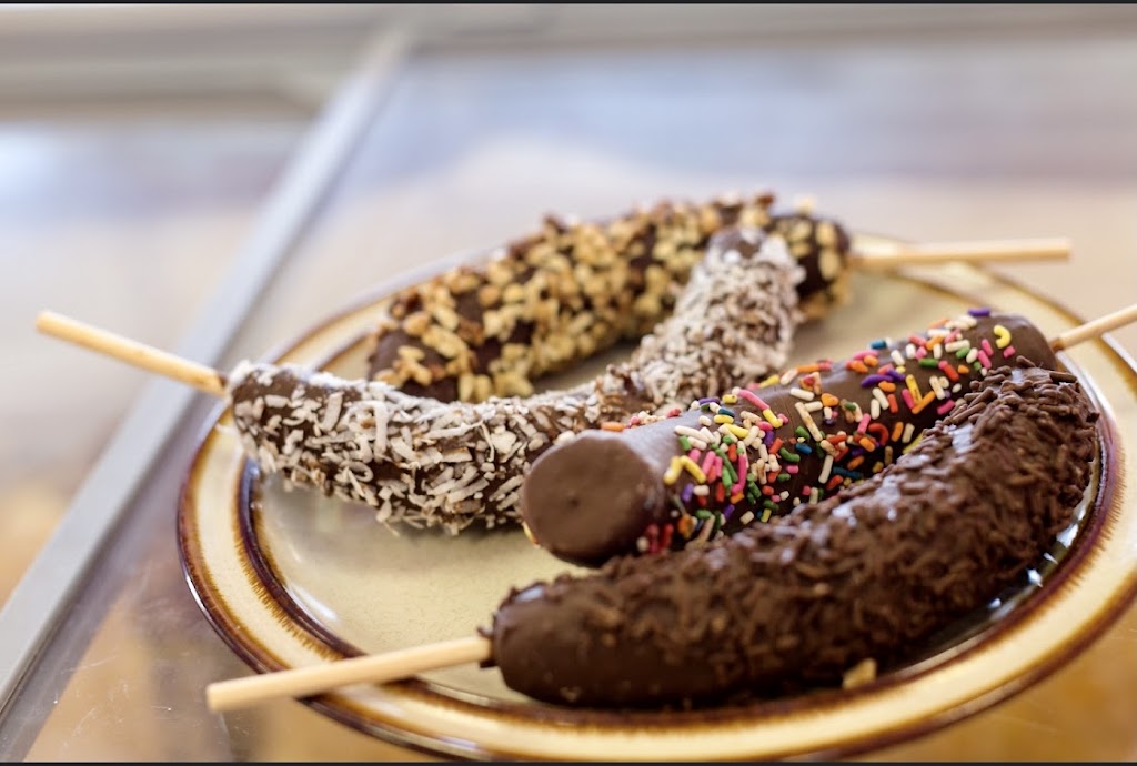 La Real Michoacana Ice Cream Shop # 2 | restaurant | 1427 S Broadway, Santa Maria, CA 93458, USA | 8052687065 OR +1 805-268-7065